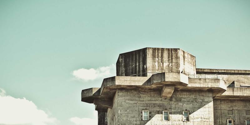 长春寒冬屋顶防水施工指南：低温下防水卷材与地下室防水的关键抉择